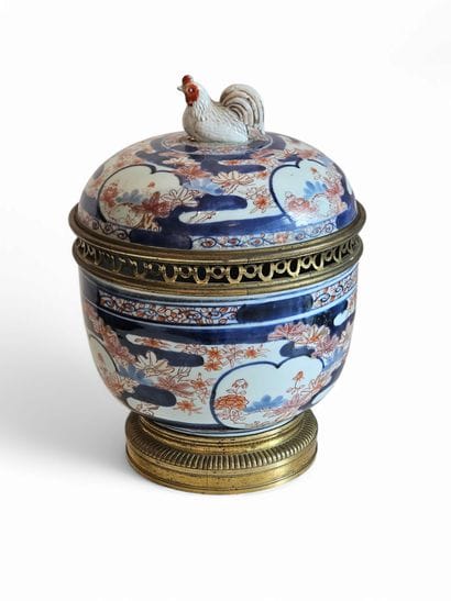 JAPON, Imari - Epoque EDO (1603 - 1868),...