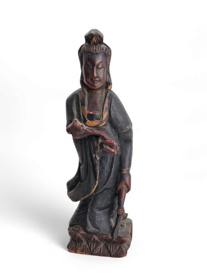 CHINA 20th century 
Antique polychrome wood...