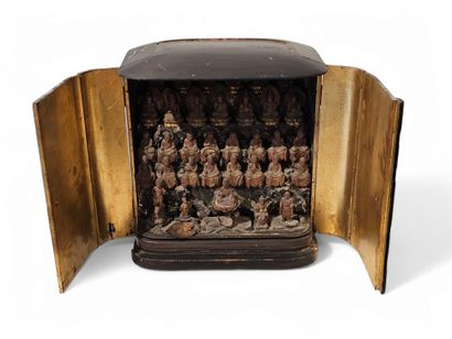 JAPON - Epoque EDO (1603 - 1868), XIXe siècle
Autel...