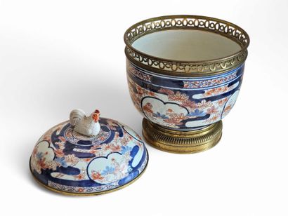 JAPON, Imari - Epoque EDO (1603 - 1868),...