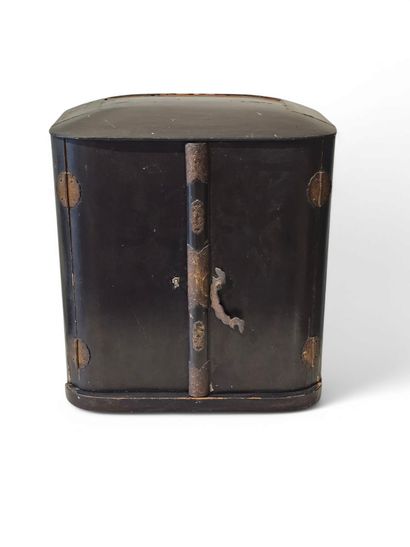 JAPON - Epoque EDO (1603 - 1868), XIXe siècle
Autel...