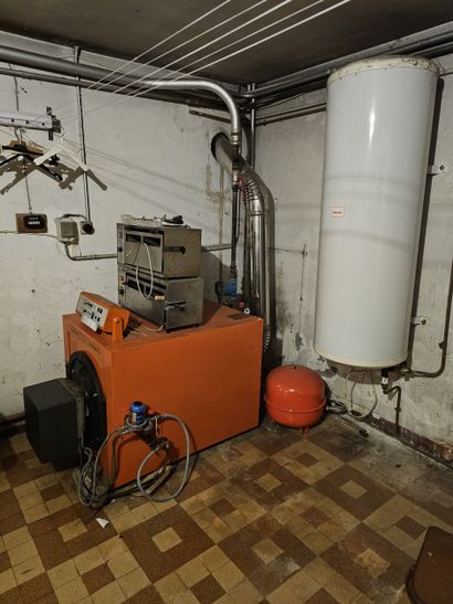 Viessmann
Oil-fired boiler 
Included 
Two...
