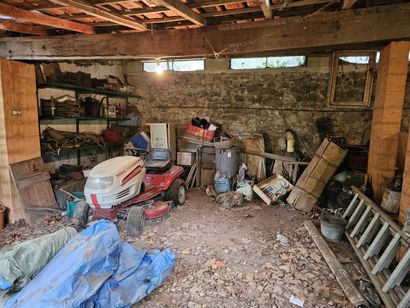 Tool set, hoist, ladder, anvil, furniture,...