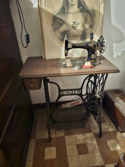 1930s dining room table
A stepped desk top
A...