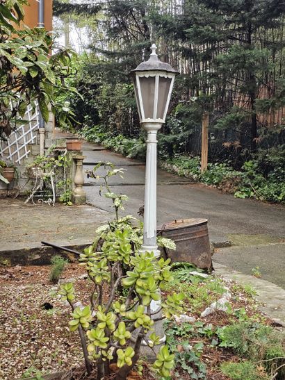 Set of five outdoor floor lamps 
Comprising
Three...