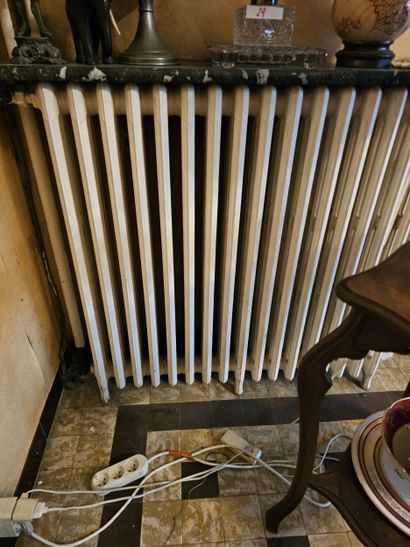 Set of 11 cast iron radiators
Also included...