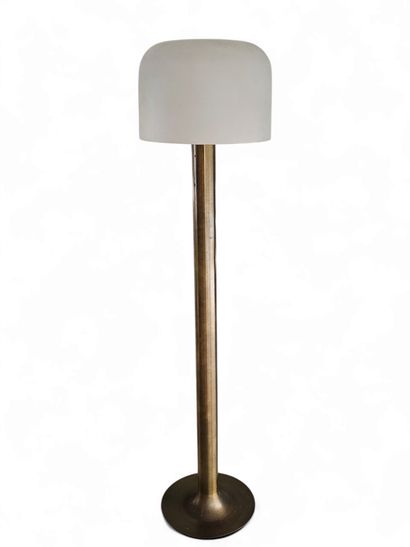 MORTIER Michel (1925-2015)
Lampadaire
Verre...