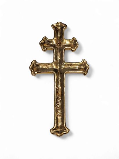 ROUSSEL Marc XXème siècle
Croix en faïence...