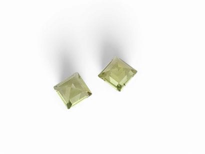 PERIDOT IF , carré , Pakistan , 1,02 Carats,...