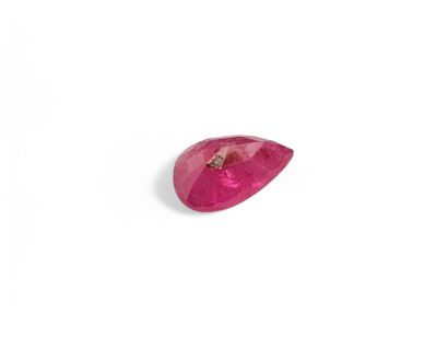 RUBIS pinkish red , poire , Tanzanie , 1,69...