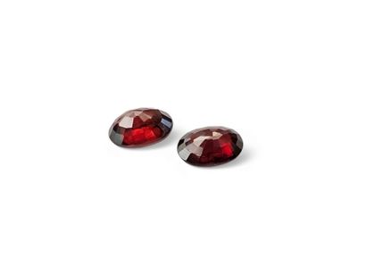 DEUX ZIRCON deep orange Tanzanie ovale
Dim...