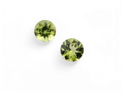 PERIDOT IF Nbr 2 , rond , Pakistan , 1,79...