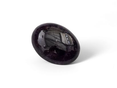 AMETHYSTE purple , cabochon , Madagascar...