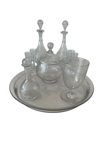 Three-piece MELISSE water service in filigree...