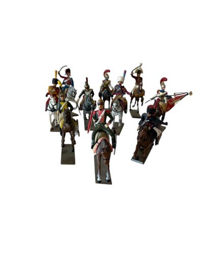 STARLUX 
Set of thirty-two Napoleonic war...