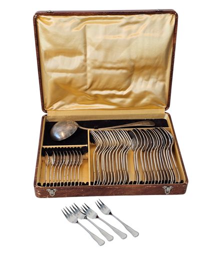 PART OF A COUVER MENAGER in silver-plated...