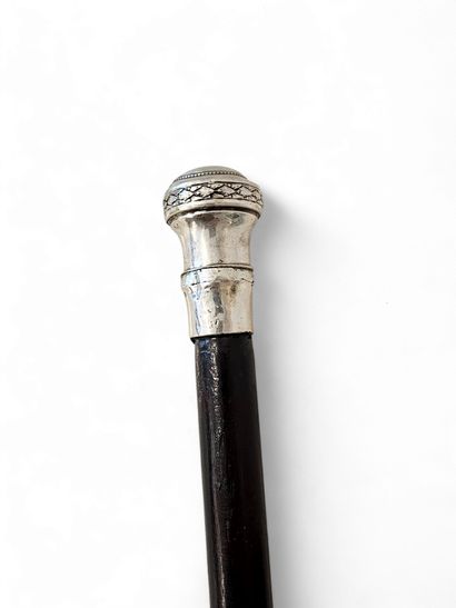 DANDY CANE
Silver pommel, pearwood-stained...