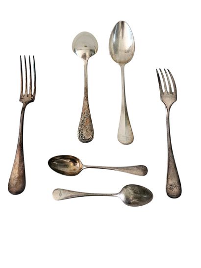 Set in silver-plated metal and white metal...