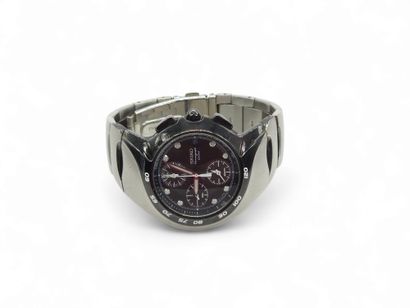 SEIKO Chronograph 100 M
Wristwatch, round...