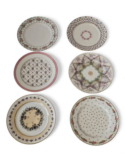 LIMOGES OR PARIS
Six porcelain plates with...
