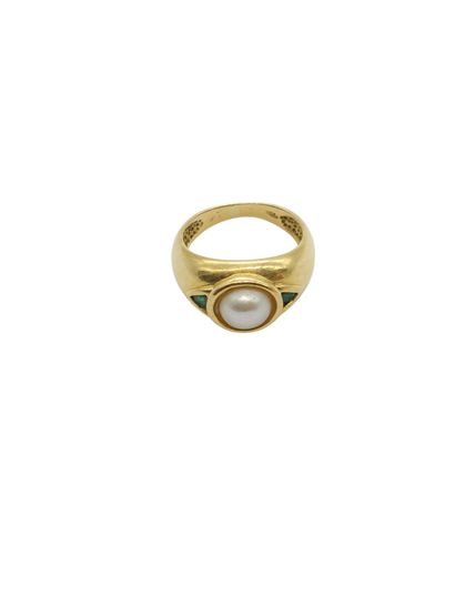 BAGUE en or jaune 750° ornée d'une ,perle...