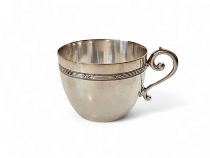 GALLIA Silverware
Pair of silver-plated cups...