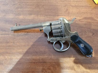 REVOLVER A BROCHE type Chaineux
Average condition
Expert...