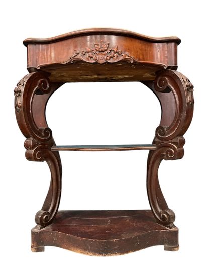 FRENCH WORK XIXth century
Console in mahogany...