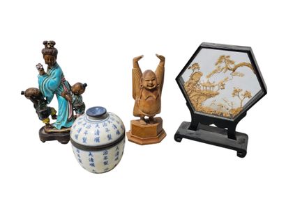 Asian work and others
Set of wooden statuette...