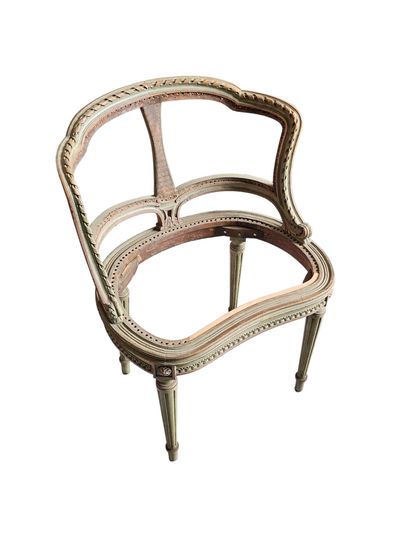 Louis XVI armchair carcass
Also included...