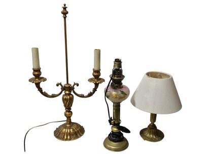 SET OF CANDLES in bronze and brass
We enclose...