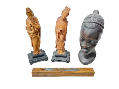 Asian work and others
Set of wooden statuette...