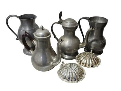 ENSEMBLE D'ETAINS including :
Two pitchers
Two...