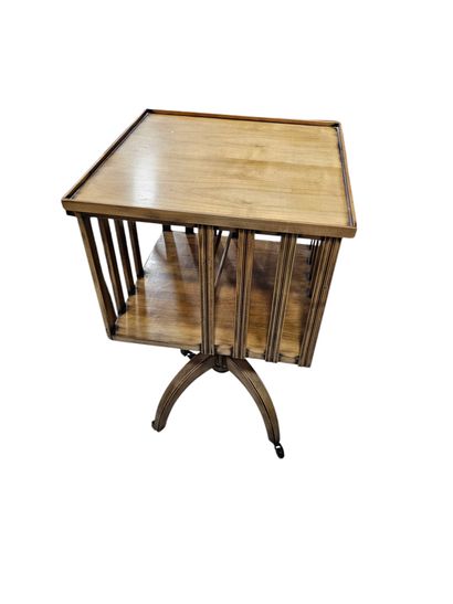 Set of four chairs and an armchair in wood...