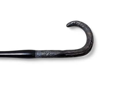 OMBRELLE HANDLE with flower design
Silver-plated...