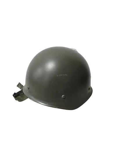 Modern French light military helmet
Expert...