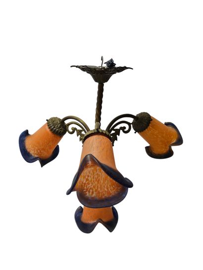 VERRERIE DE VIANNE
Bronze and tulip chandelier...