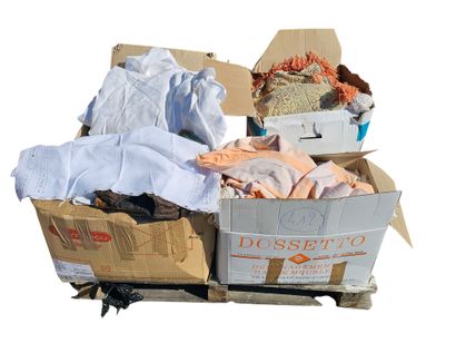 Large lots of household linen on a pallet...