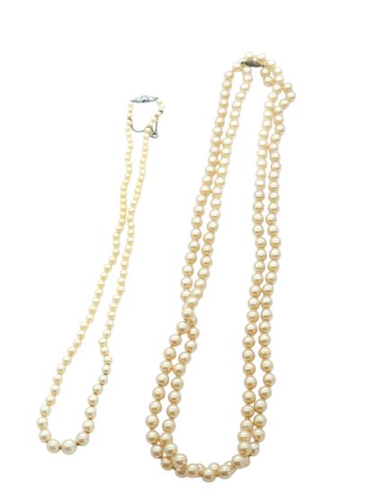 LOT of two pearl necklaces