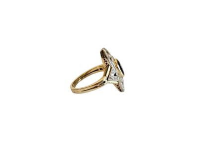 TRAVAIL FRANCAIS XXème siècle 
Bague, type...