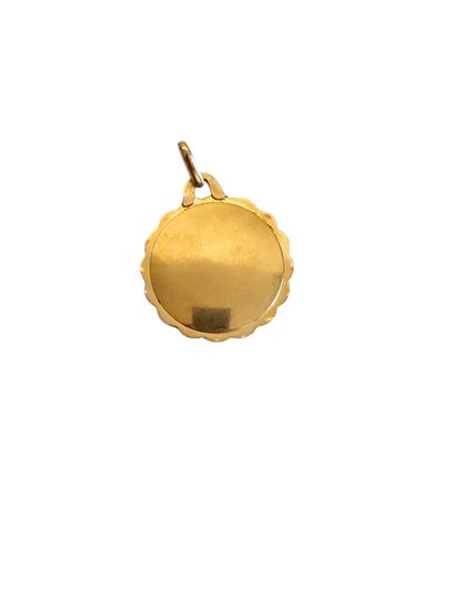 MEDAILLE d'amour en or jaune 750° 
Poids...
