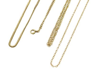 750° yellow gold SET including :
Curb engraved...