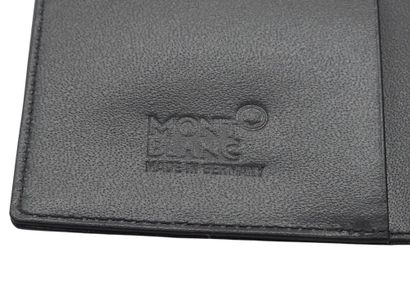MONTBLANC
Leather card case