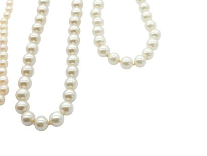 LOT of four pearl necklaces