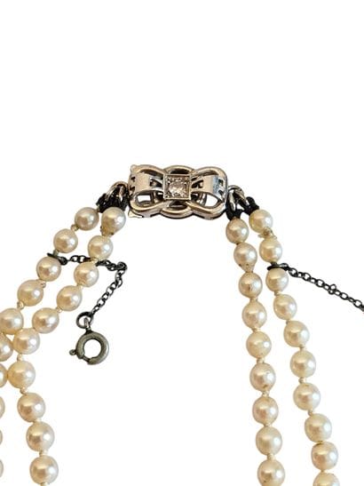COLLIER de perles de culture en chute, fermoir...