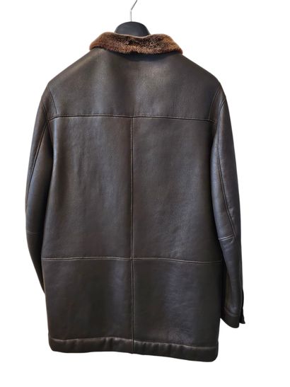 HUGO BOSS
Veste en cuir de mouton retourné...
