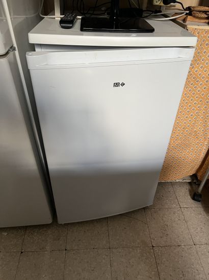 FAR 
frigo top