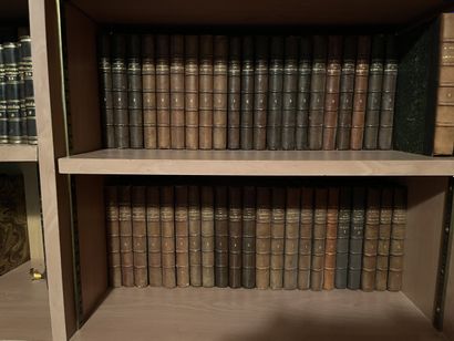 DANS LA CHAMBRE DEUX
Ensemble de livres comprenant...