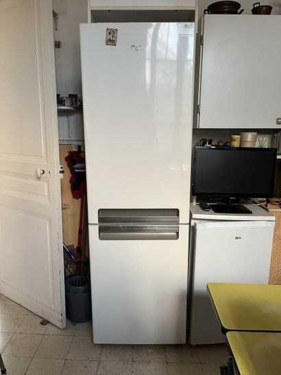 DANS LA CUISINE 
whirpool frigo congelat...