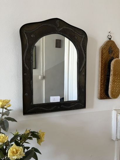MEUBLE DE TELEPHONE ,deux reproductions ,un...